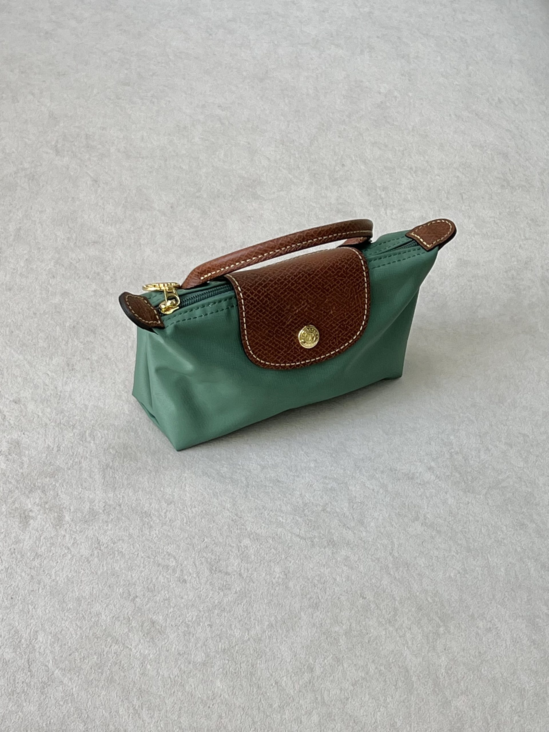 Longchamp - Figura 2